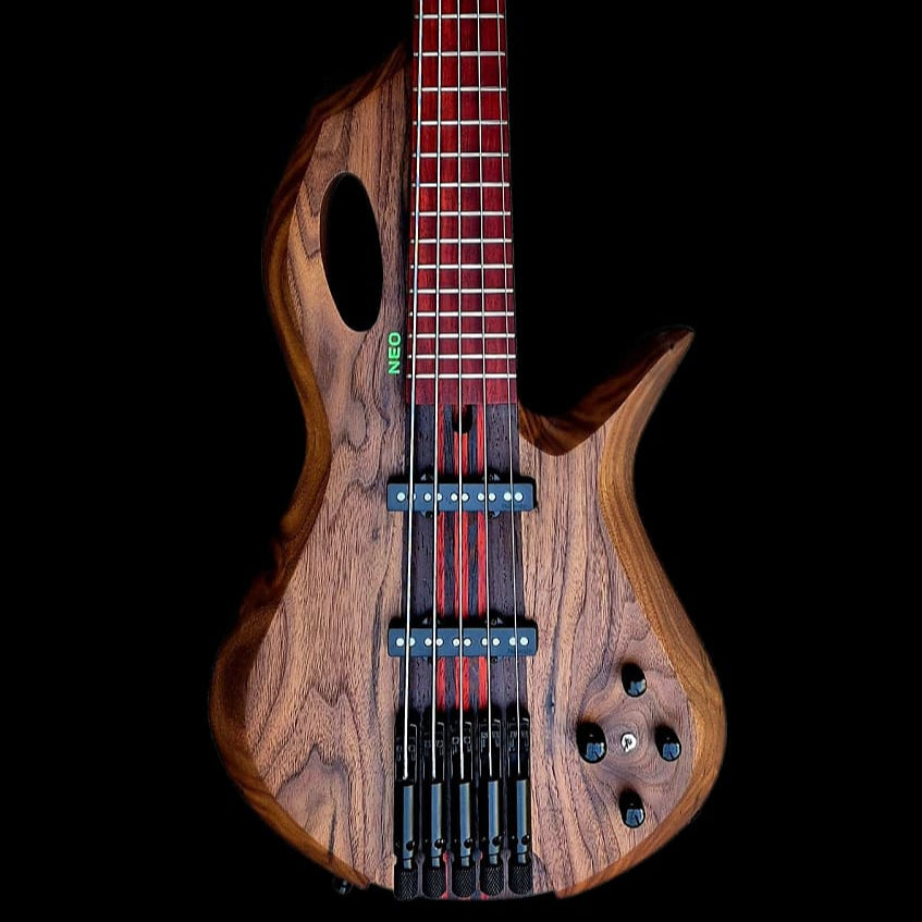 The Improviser's Bass Method　リング製本版 Amazon.com: The Improvisor's Bass Method: For Electric & Acoustic